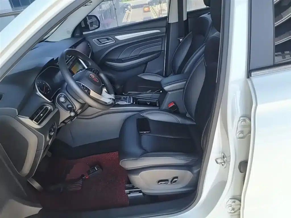 Roewe RX3 2018 1.6L CVT Flagship Edition — миниатюра 15