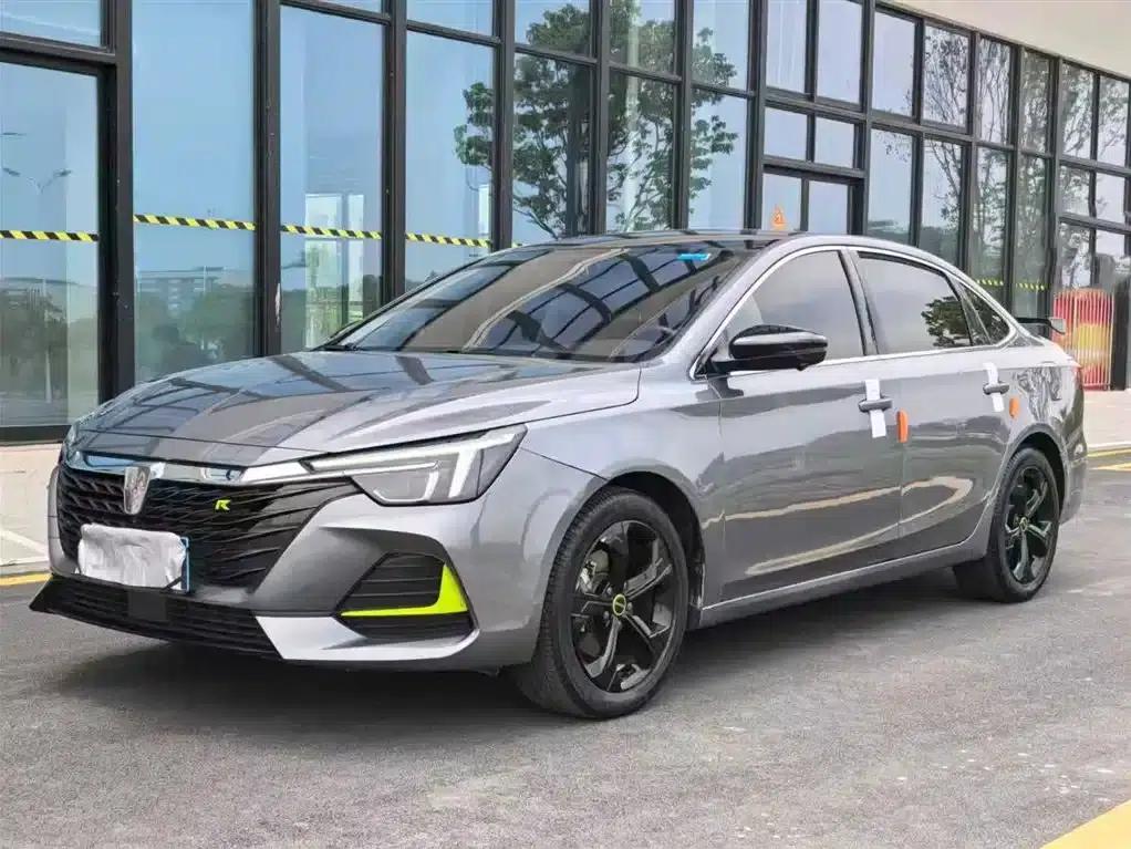 Roewe i6 MAX 2020 300TGI Automatic Cool Edition — миниатюра 1