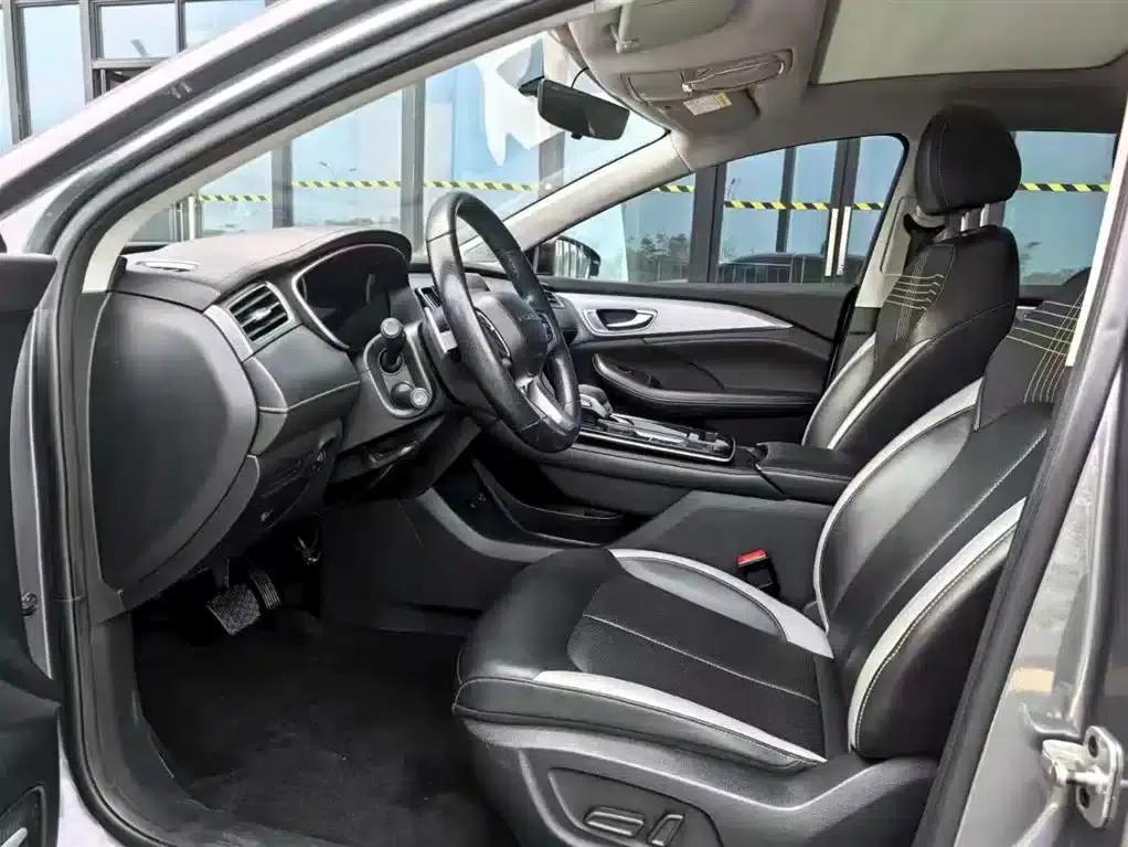 Roewe i6 MAX 2020 300TGI Automatic Cool Edition — миниатюра 4