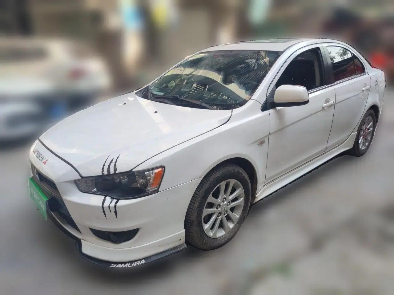 Mitsubishi Lancer EX 2011 Chasing Edition 1.8L CVT Luxury Model — миниатюра 1