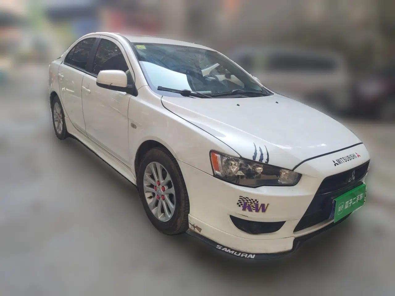 Mitsubishi Lancer EX 2011 Chasing Edition 1.8L CVT Luxury Model — миниатюра 3