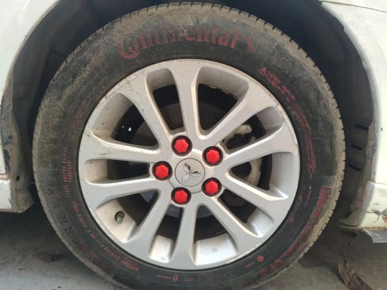 Mitsubishi Lancer EX 2011 Chasing Edition 1.8L CVT Luxury Model — миниатюра 8