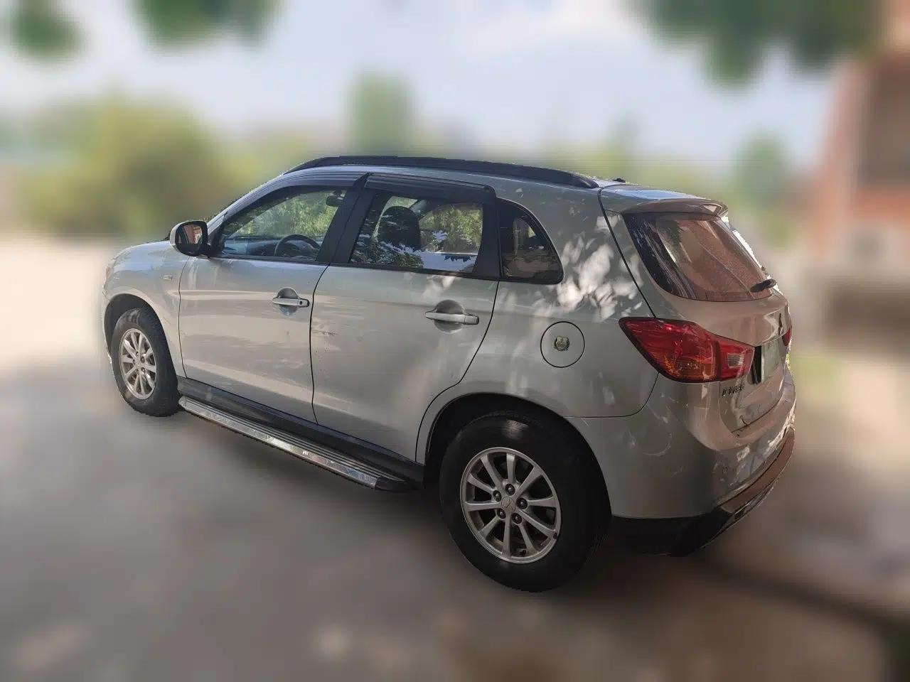 Mitsubishi ASX 2013 2.0L CVT Two-Wheel Drive Elite Edition — миниатюра 4