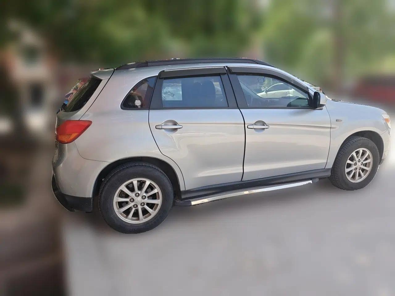 Mitsubishi ASX 2013 2.0L CVT Two-Wheel Drive Elite Edition — миниатюра 6