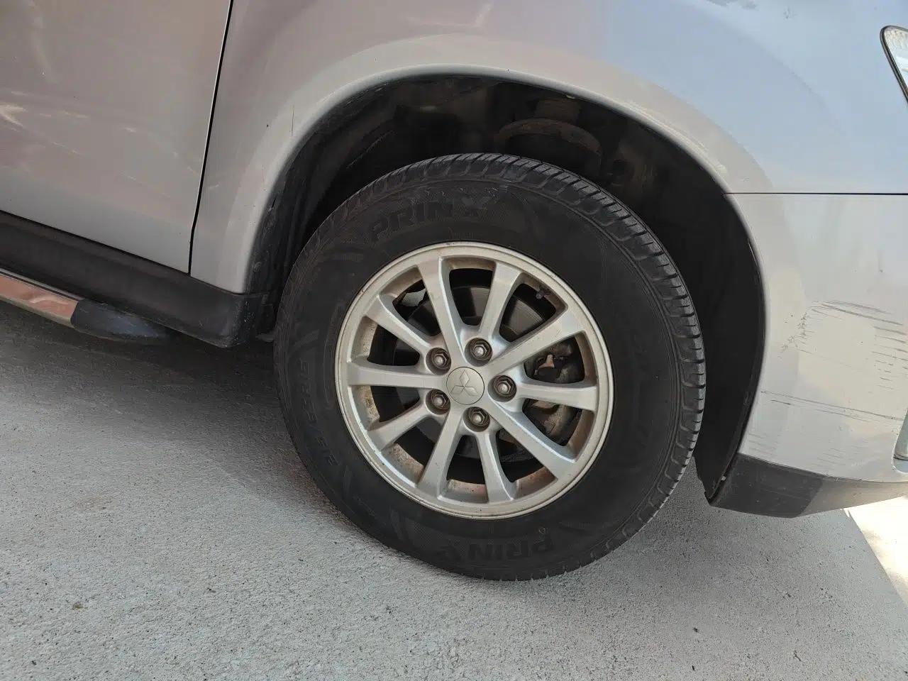 Mitsubishi ASX 2013 2.0L CVT Two-Wheel Drive Elite Edition — миниатюра 8
