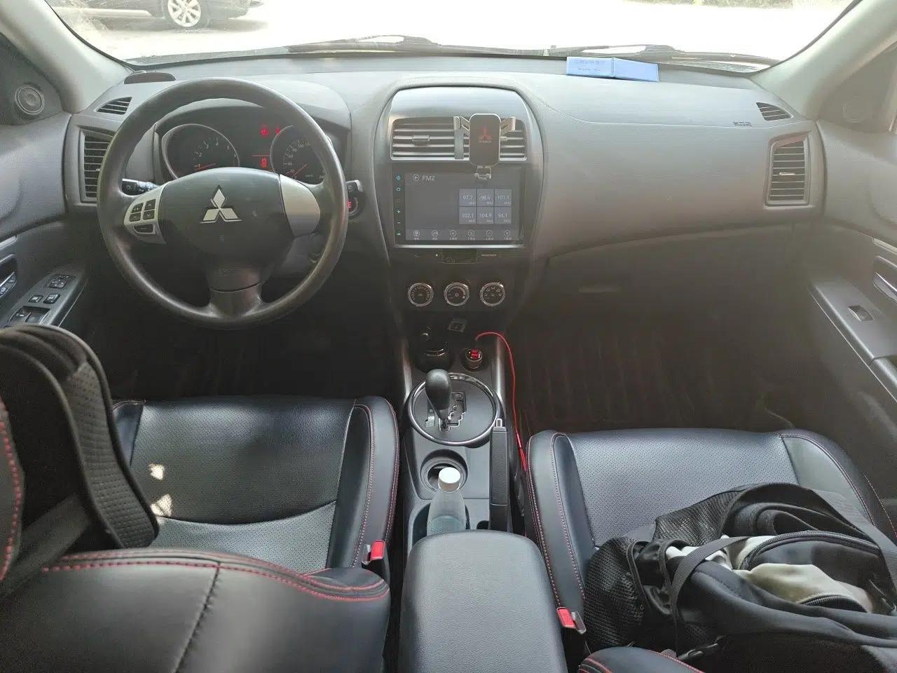 Mitsubishi ASX 2013 2.0L CVT Two-Wheel Drive Elite Edition — миниатюра 10