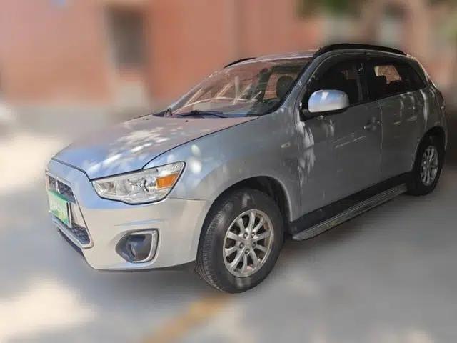 Mitsubishi ASX 2013 2.0L CVT Two-Wheel Drive Elite Edition