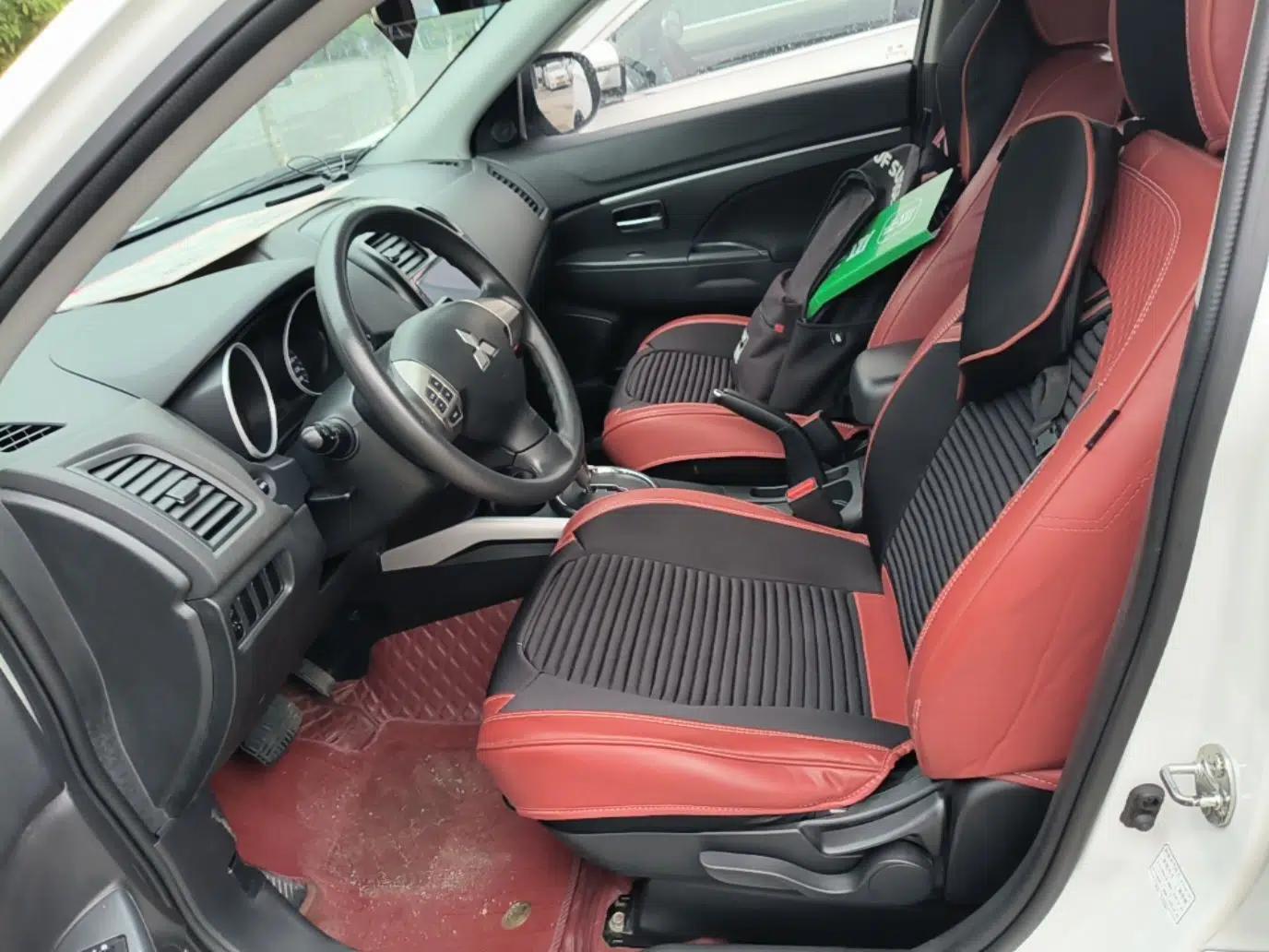 Mitsubishi ASX 2013 2.0L CVT Two-Wheel Drive Elite Edition — миниатюра 18
