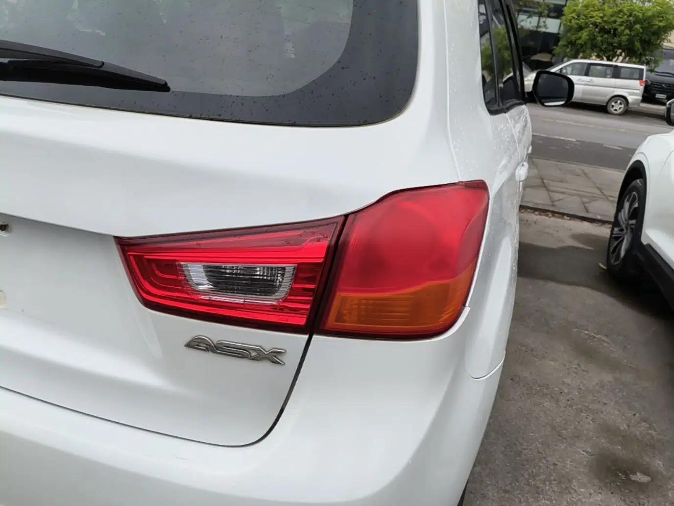 Mitsubishi ASX 2013 2.0L CVT Two-Wheel Drive Elite Edition — миниатюра 7
