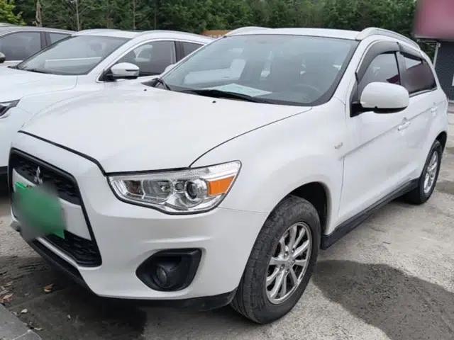 Mitsubishi ASX 2013 2.0L CVT Two-Wheel Drive Elite Edition