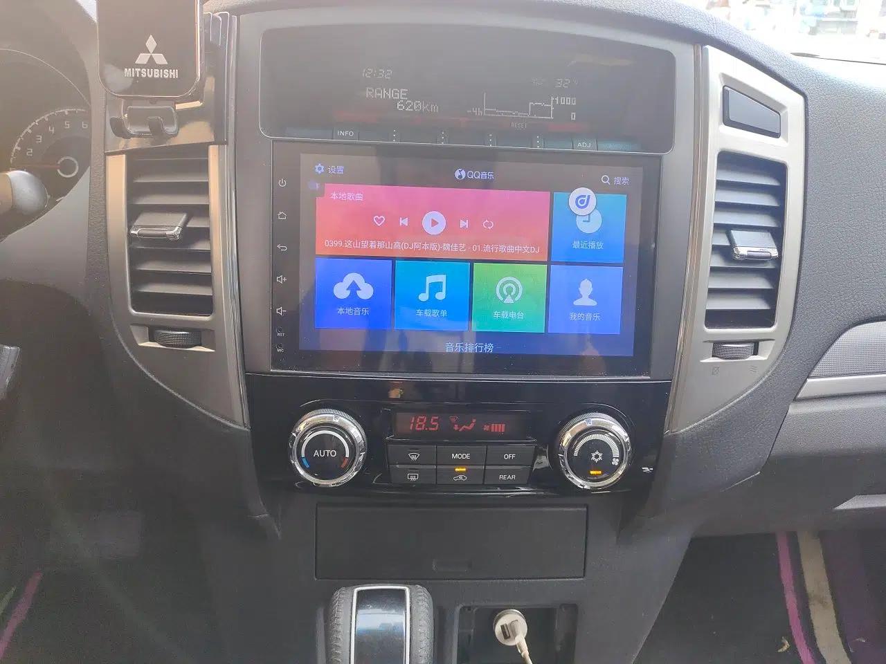 Mitsubishi Pajero  — миниатюра 14