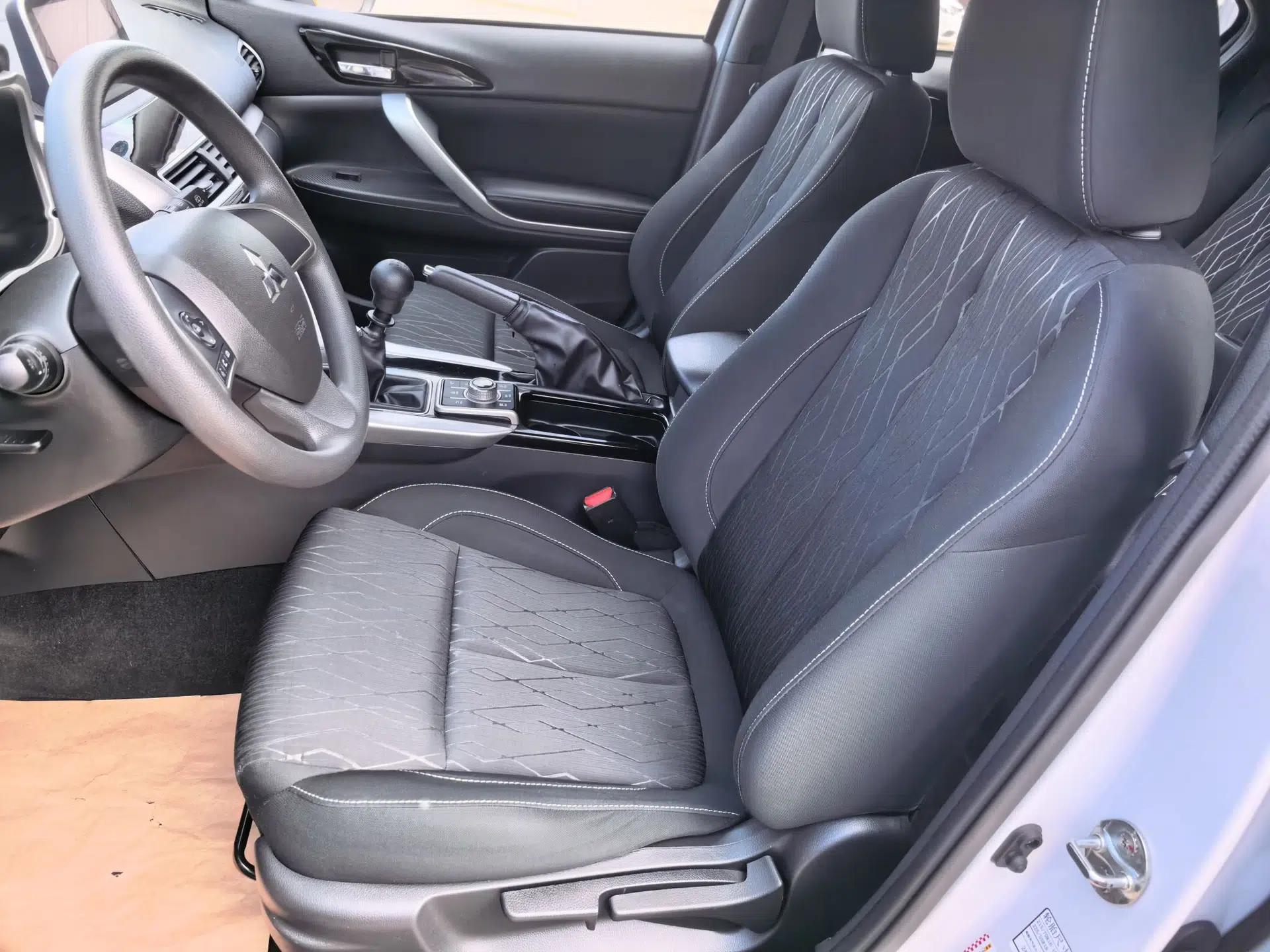 Mitsubishi Eclipse Cross 2018 1.5T Manual Two-Wheel Drive Youth Edition — миниатюра 18