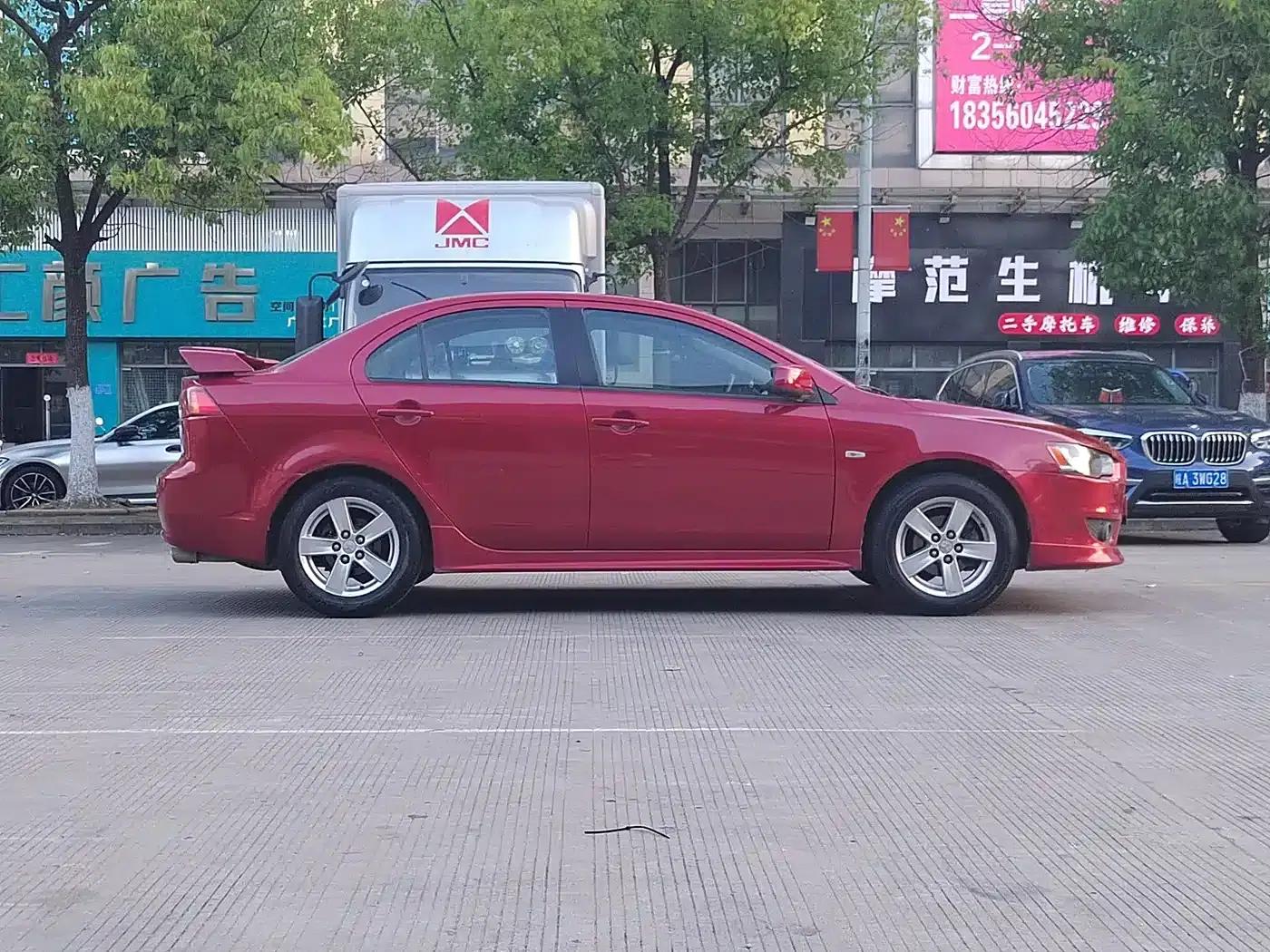 Lancer EX 2010 Fashion Edition 1.8L Manual Smart Model — миниатюра 4