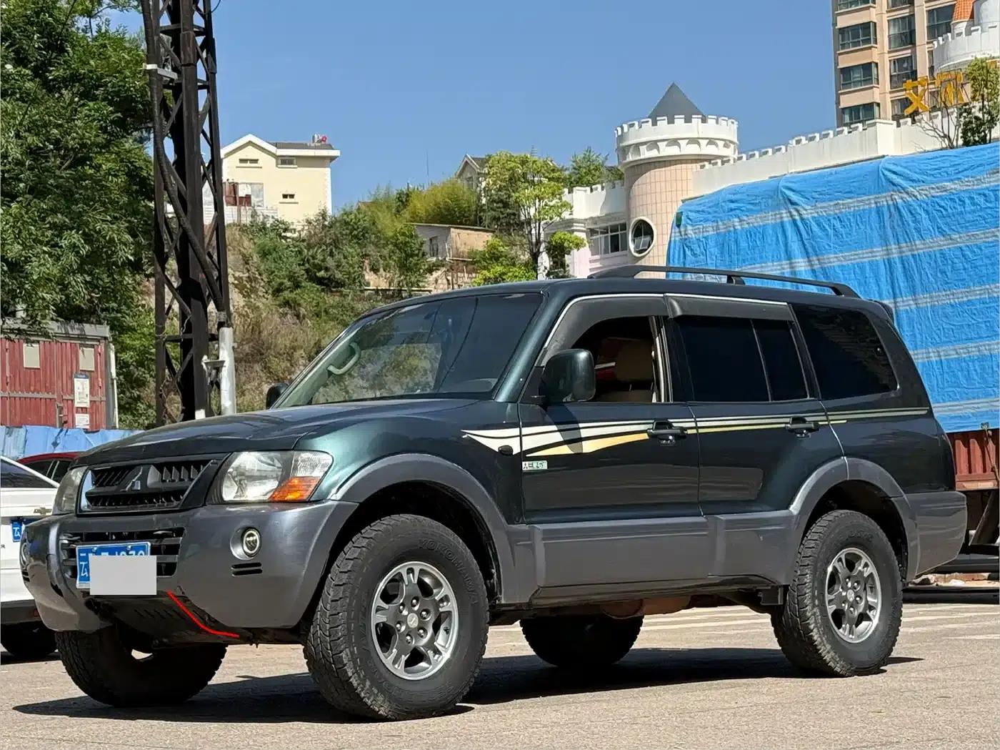 2006 Pajero 3.0L AT GLS — миниатюра 1