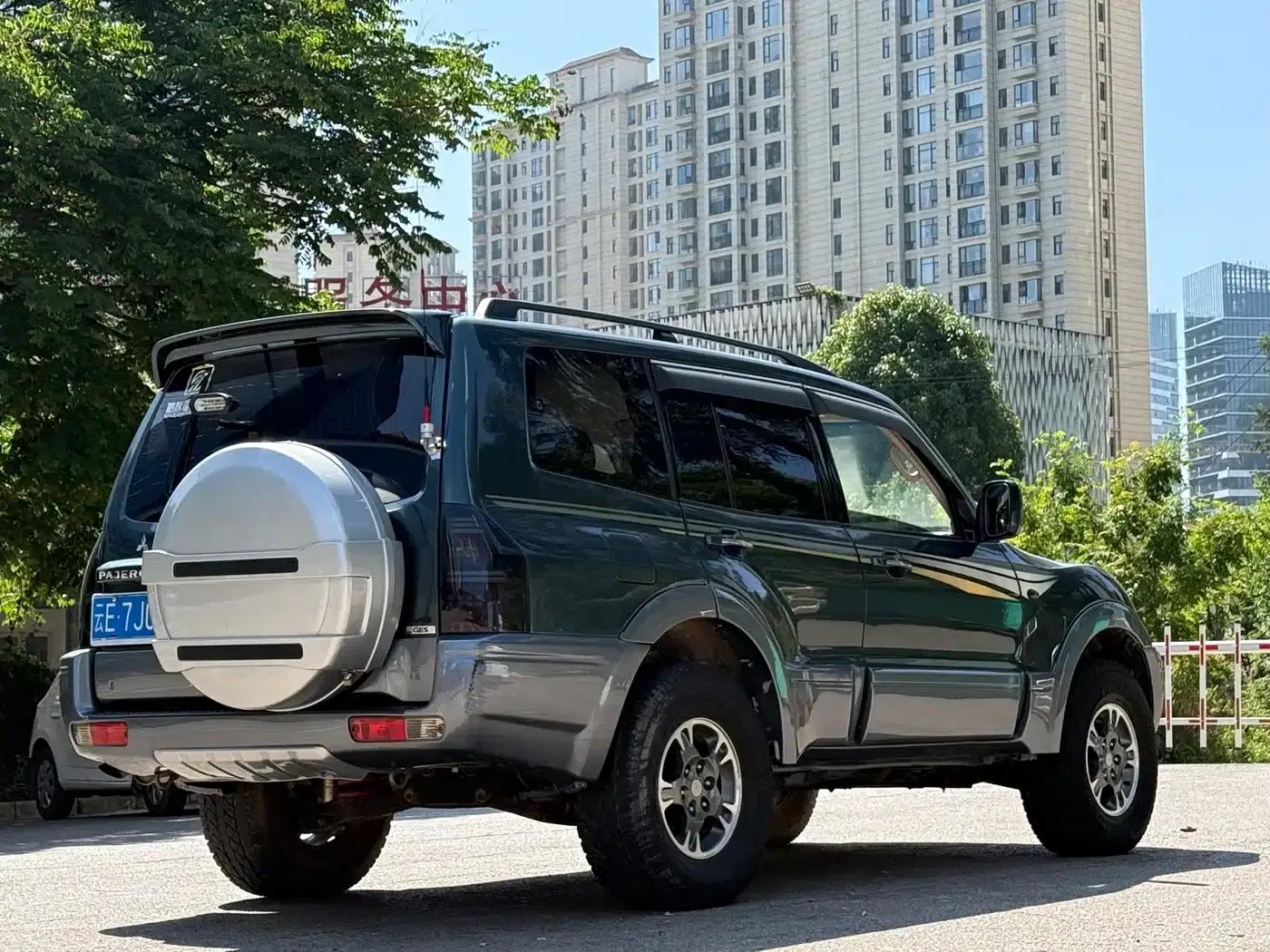 2006 Pajero 3.0L AT GLS — миниатюра 4