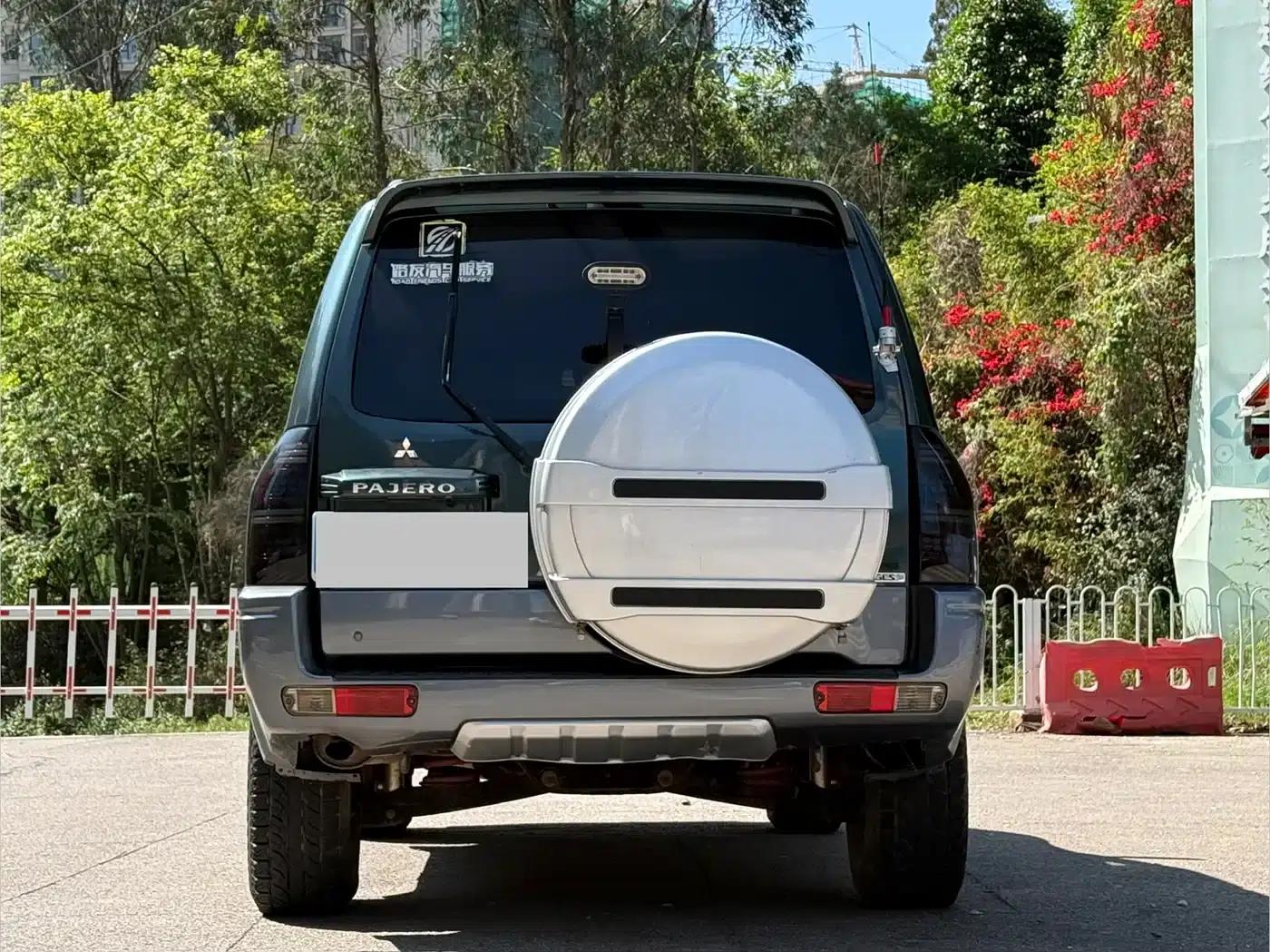 2006 Pajero 3.0L AT GLS — миниатюра 5