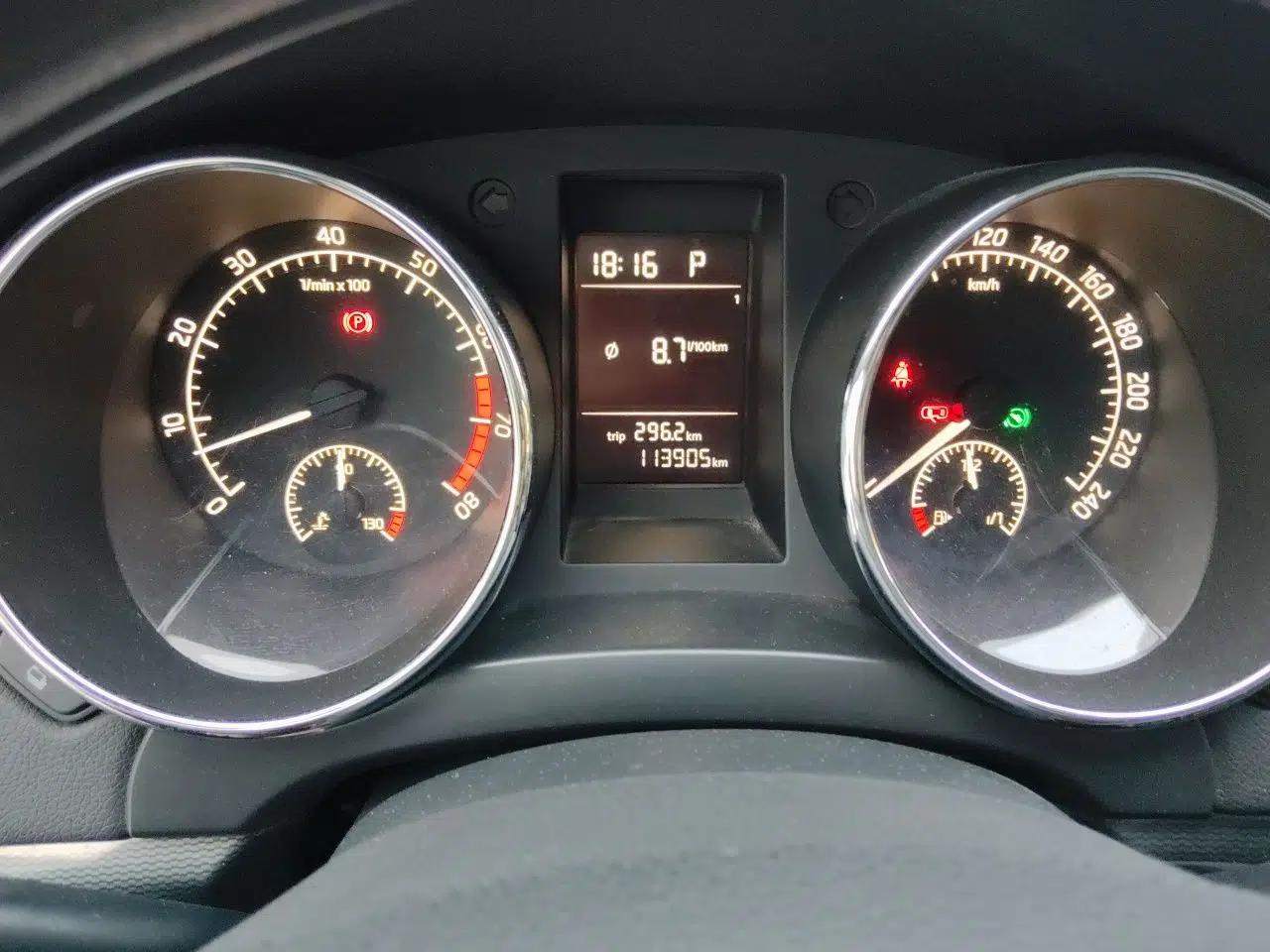 Skoda Yeti 2016 1.4TSI DSG Advanced Edition — миниатюра 12