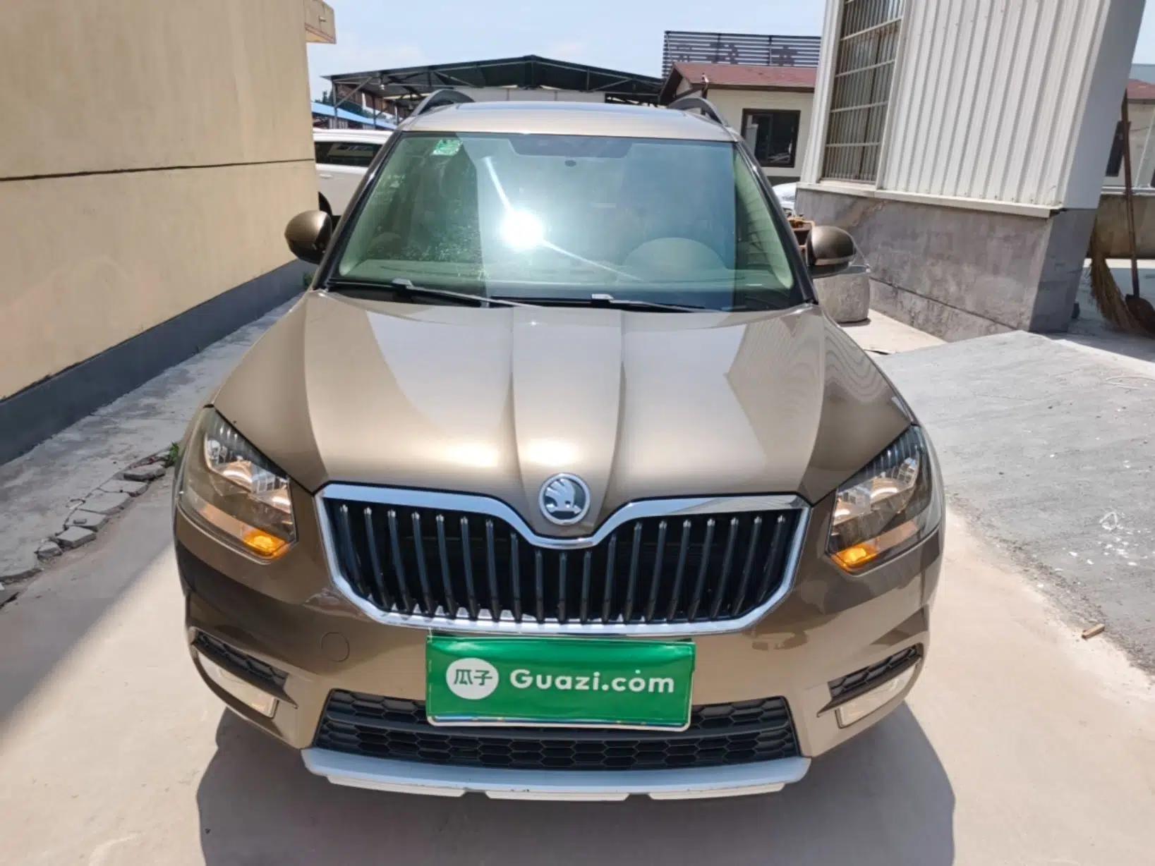 Skoda Yeti 2016 1.4TSI DSG Advanced Edition — миниатюра 2
