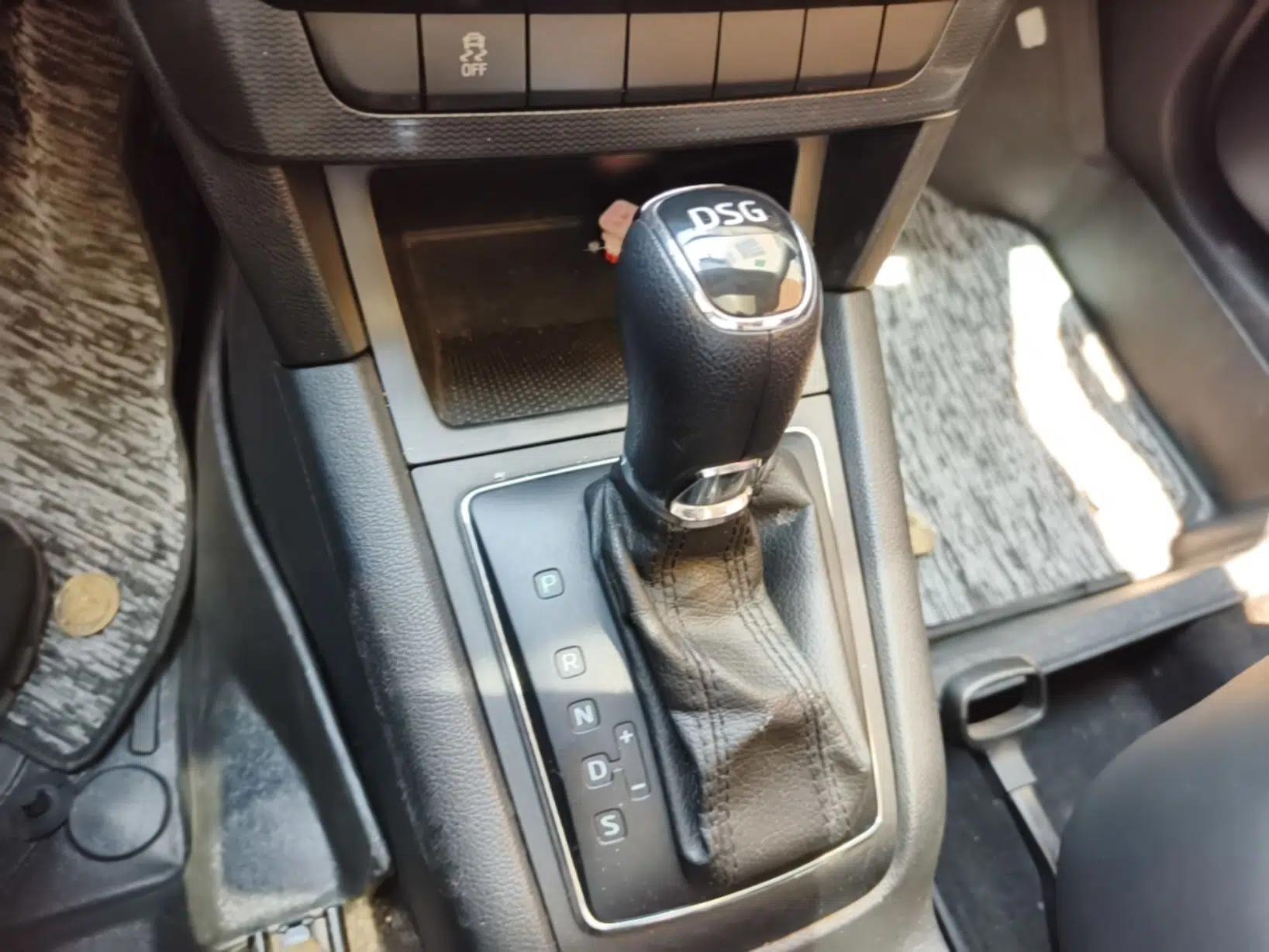 Skoda Yeti 2016 1.4TSI DSG Advanced Edition — миниатюра 17