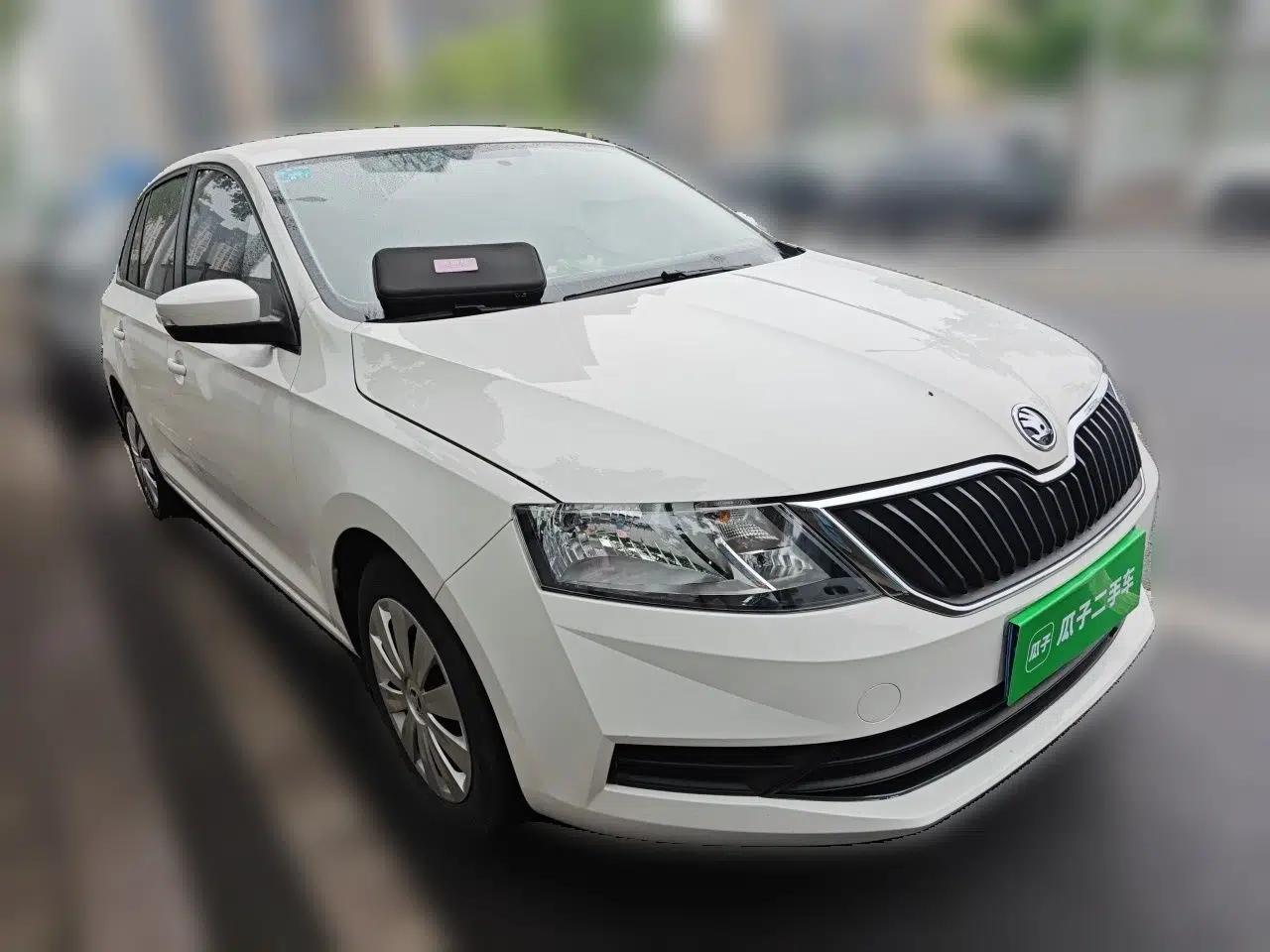 Skoda Rapid Spaceback 2019 Revised Version 1.5L Automatic Standard Edition China V Standard — миниатюра 3