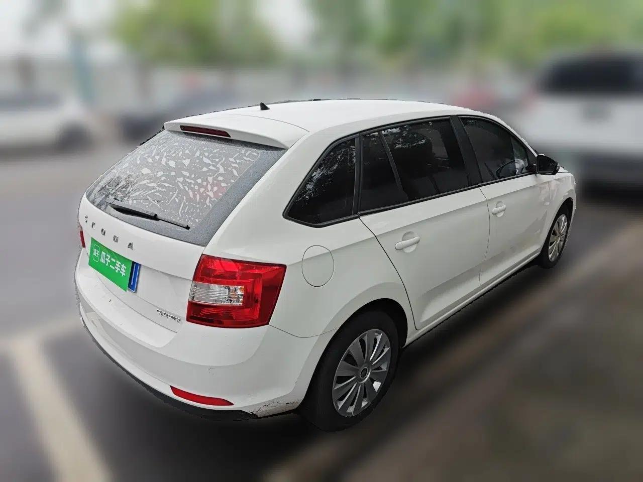 Skoda Rapid Spaceback 2019 Revised Version 1.5L Automatic Standard Edition China V Standard — миниатюра 6
