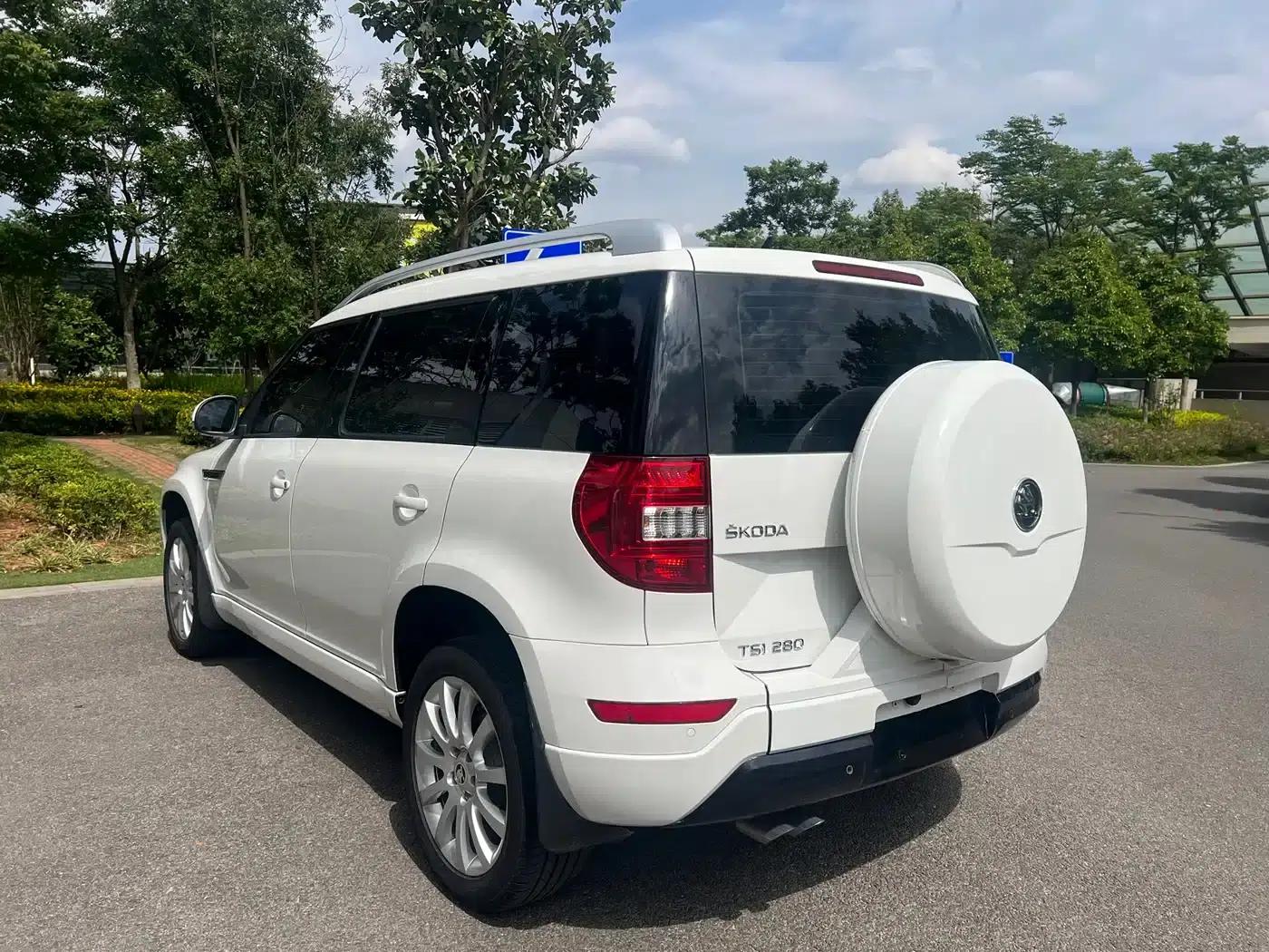 Yeti 2017 TSI280 DSG Adventure Edition — миниатюра 13