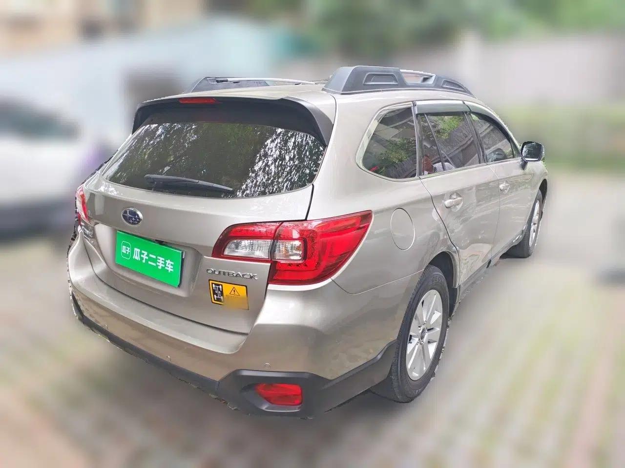 Subaru Outback 2017 2.5i Luxury Navigation Edition with EyeSight — миниатюра 6