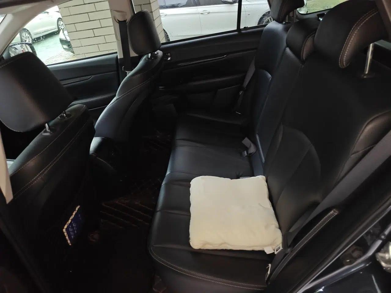 Subaru Outback 2012 2.5i Sport Edition — миниатюра 18