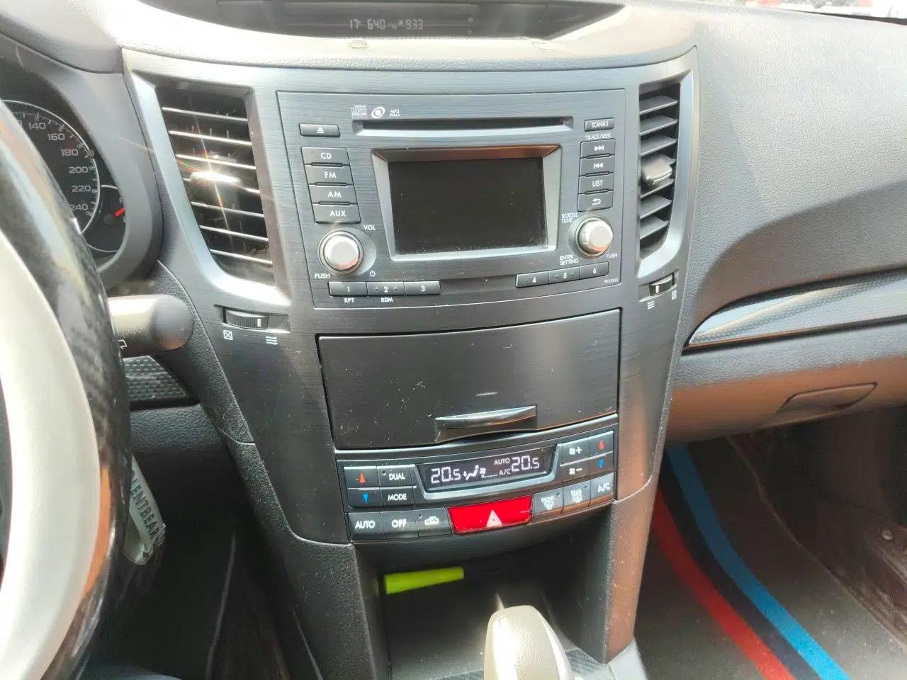 Subaru Outback 2013 2.5i Sport Edition — миниатюра 14