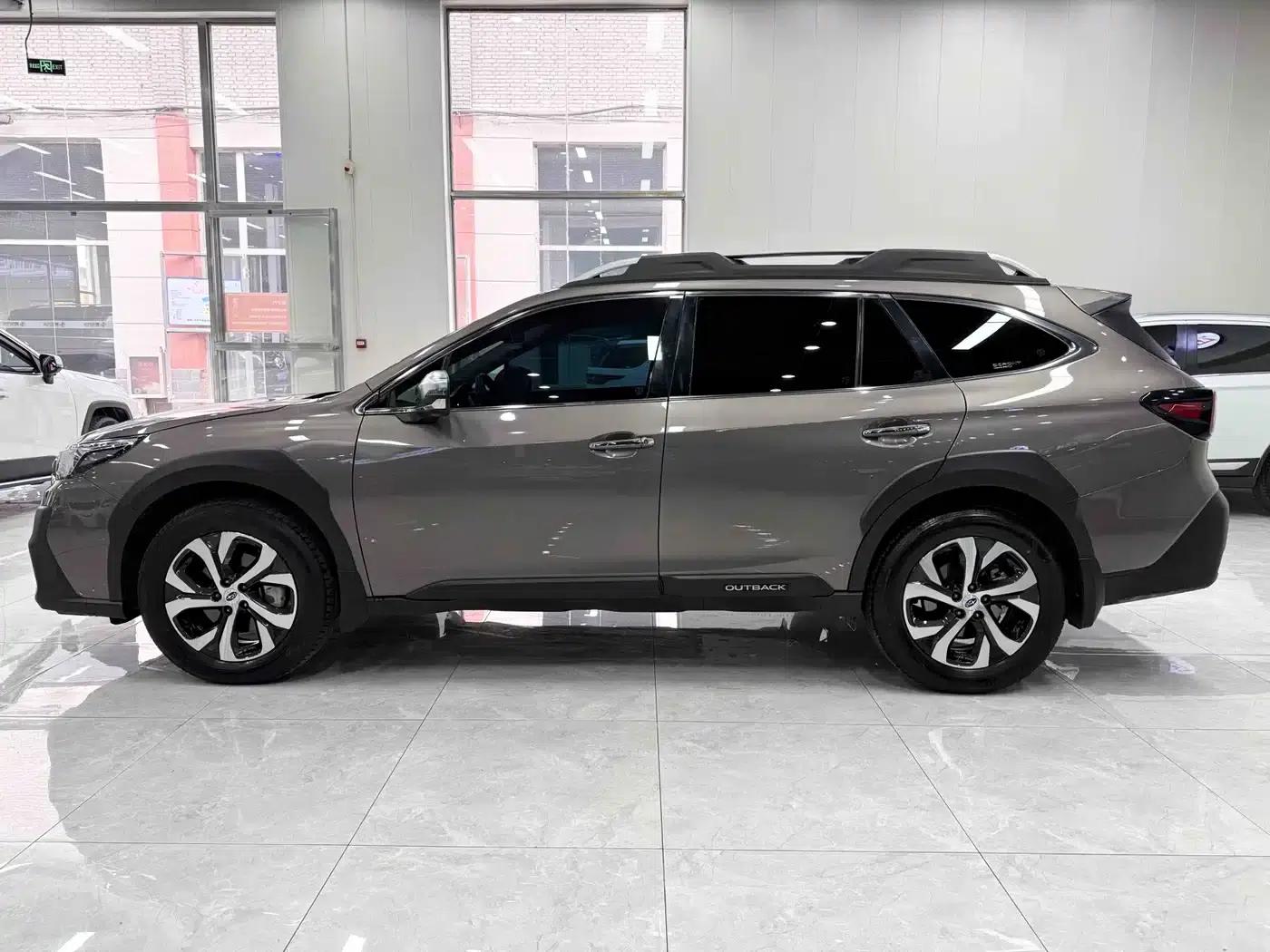 Outback 2021 2.5i Flagship Edition EyeSight — миниатюра 3