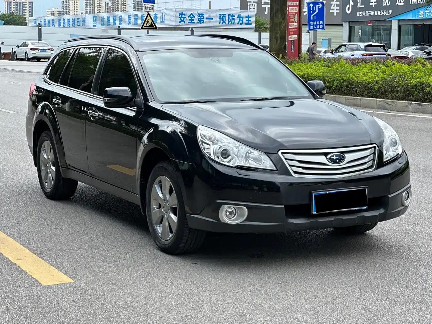 Outback 2011 2.5i Luxury Edition — миниатюра 3