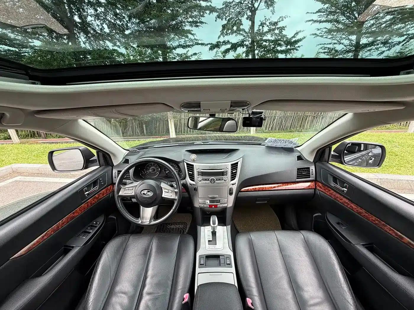 Outback 2010 2.5i Luxury Edition — миниатюра 17