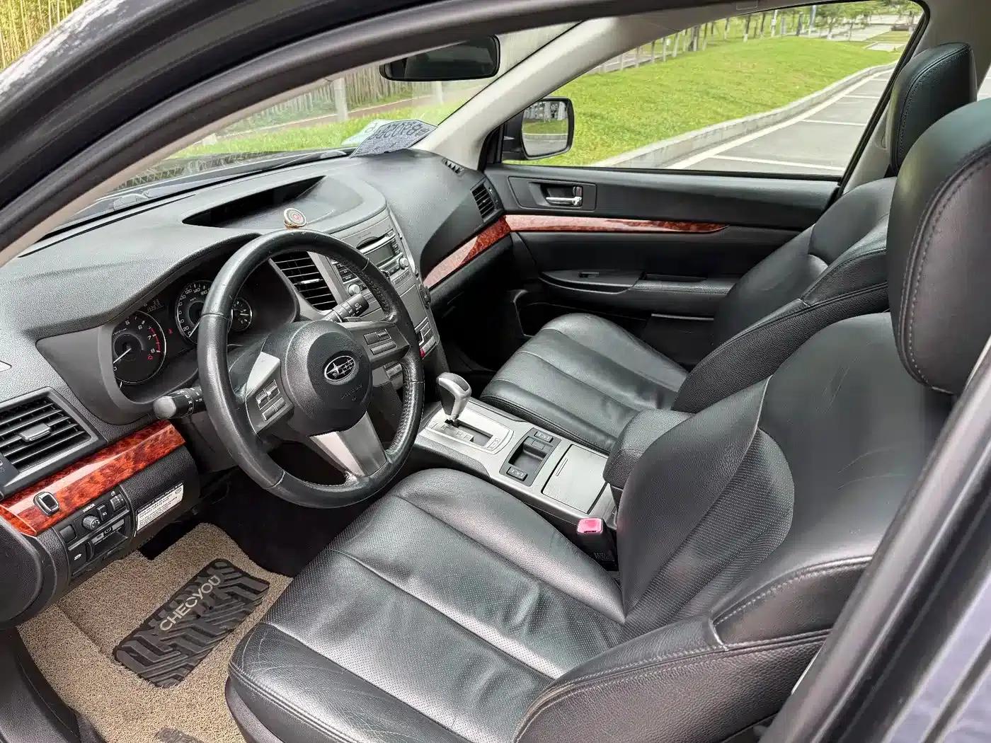 Outback 2010 2.5i Luxury Edition — миниатюра 9