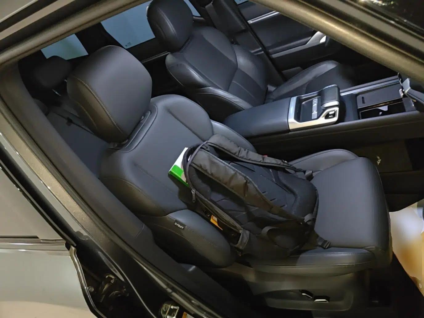 Deepal G318 2024 Two-Wheel Drive Comfort Edition — миниатюра 23