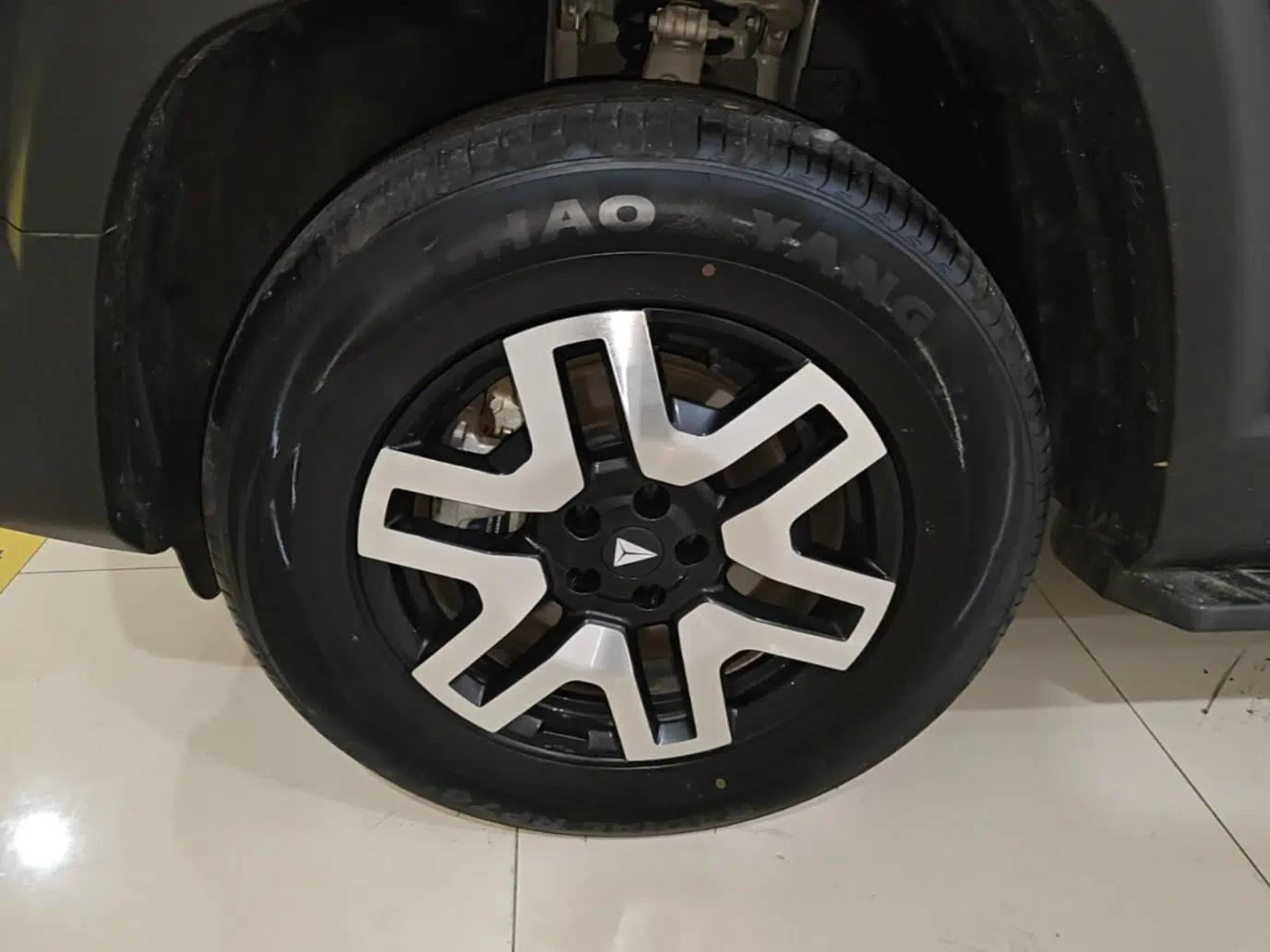 Deepal G318 2024 Two-Wheel Drive Comfort Edition — миниатюра 8