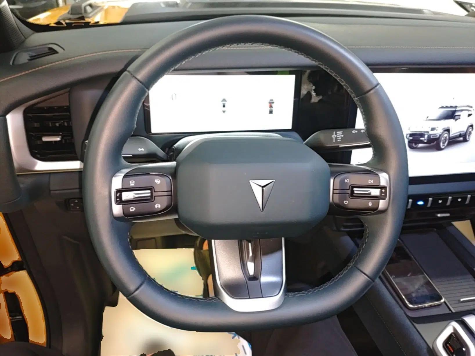 Deepal G318 2025 Worry-Free Adventure Edition Four-Wheel Drive Secret Realm Version — миниатюра 14