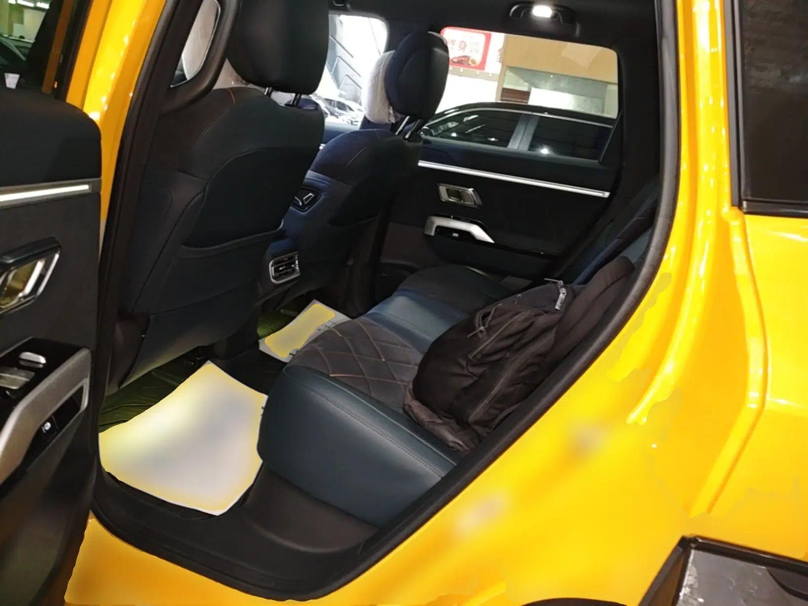 Deepal G318 2025 Worry-Free Adventure Edition Four-Wheel Drive Secret Realm Version — миниатюра 20