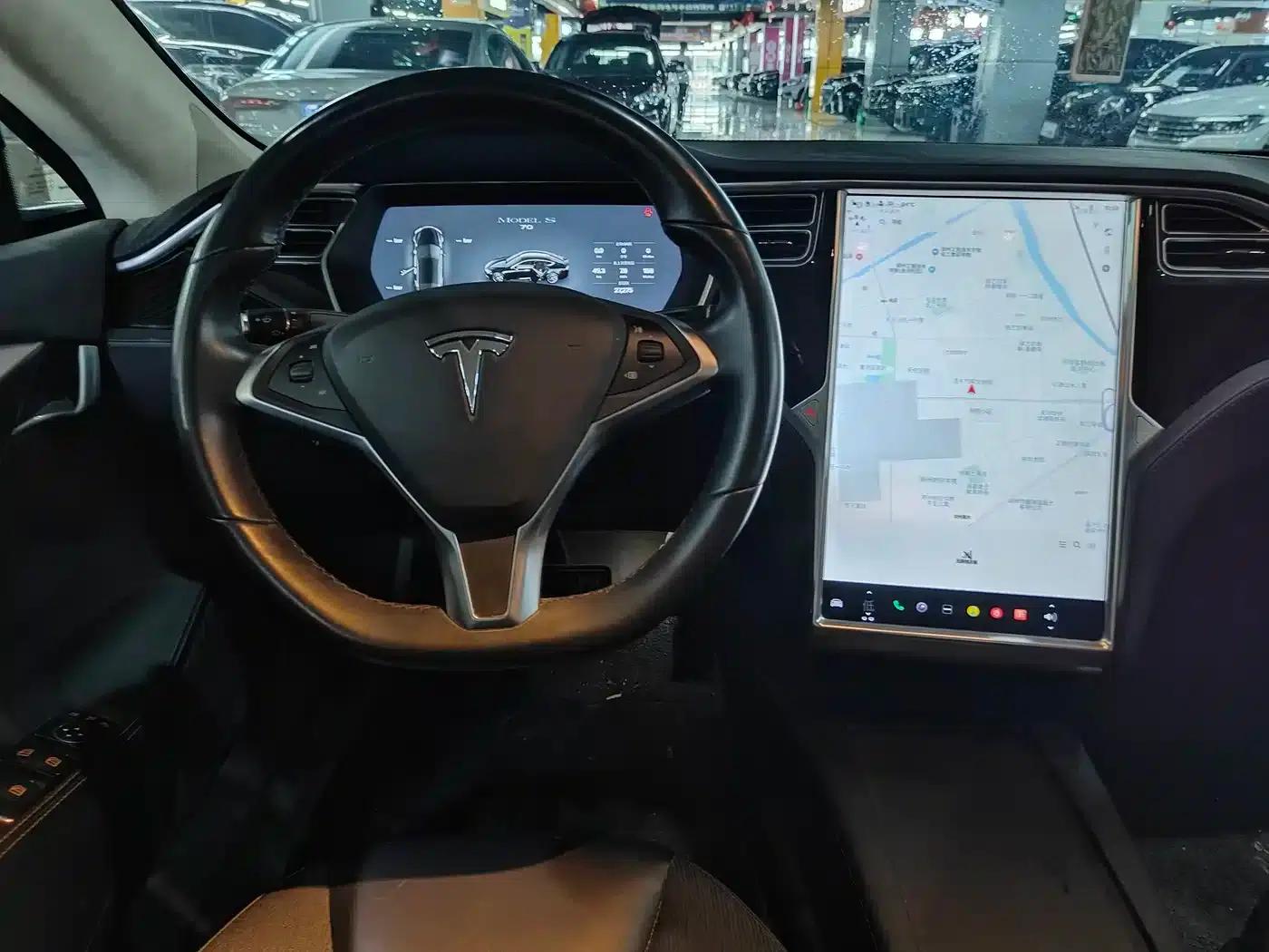 2016 Model S 70 — миниатюра 7