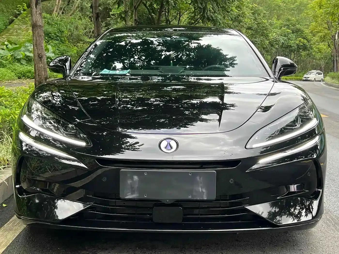 Denza Z9 2024 Model 1100km AWD Pro Edition — миниатюра 2