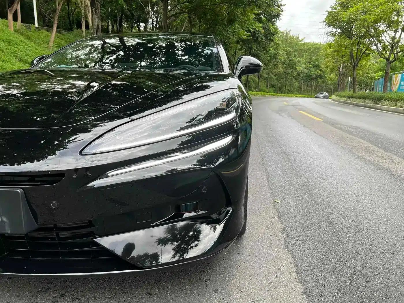 Denza Z9 2024 Model 1100km AWD Pro Edition — миниатюра 19