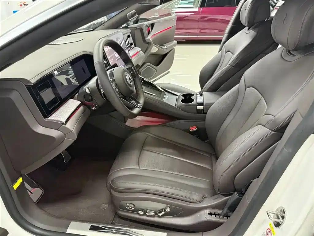 Denza Z9 2024 Model 1100km AWD Max Edition — миниатюра 18