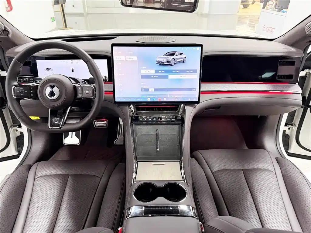 Denza Z9 2024 Model 1100km AWD Max Edition — миниатюра 20