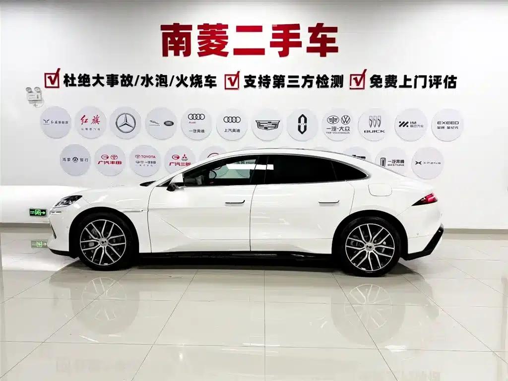 Denza Z9 2024 Model 1100km AWD Max Edition — миниатюра 4