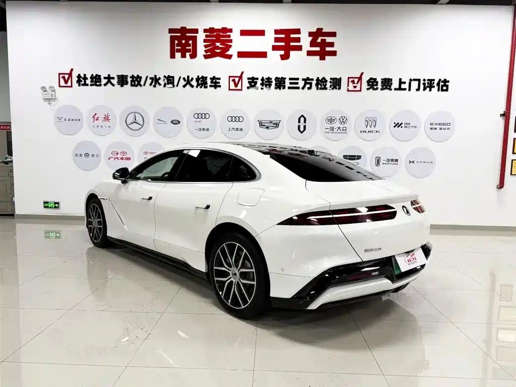 Denza Z9 2024 Model 1100km AWD Max Edition — миниатюра 7