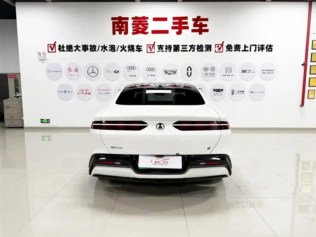 Denza Z9 2024 Model 1100km AWD Max Edition — миниатюра 8
