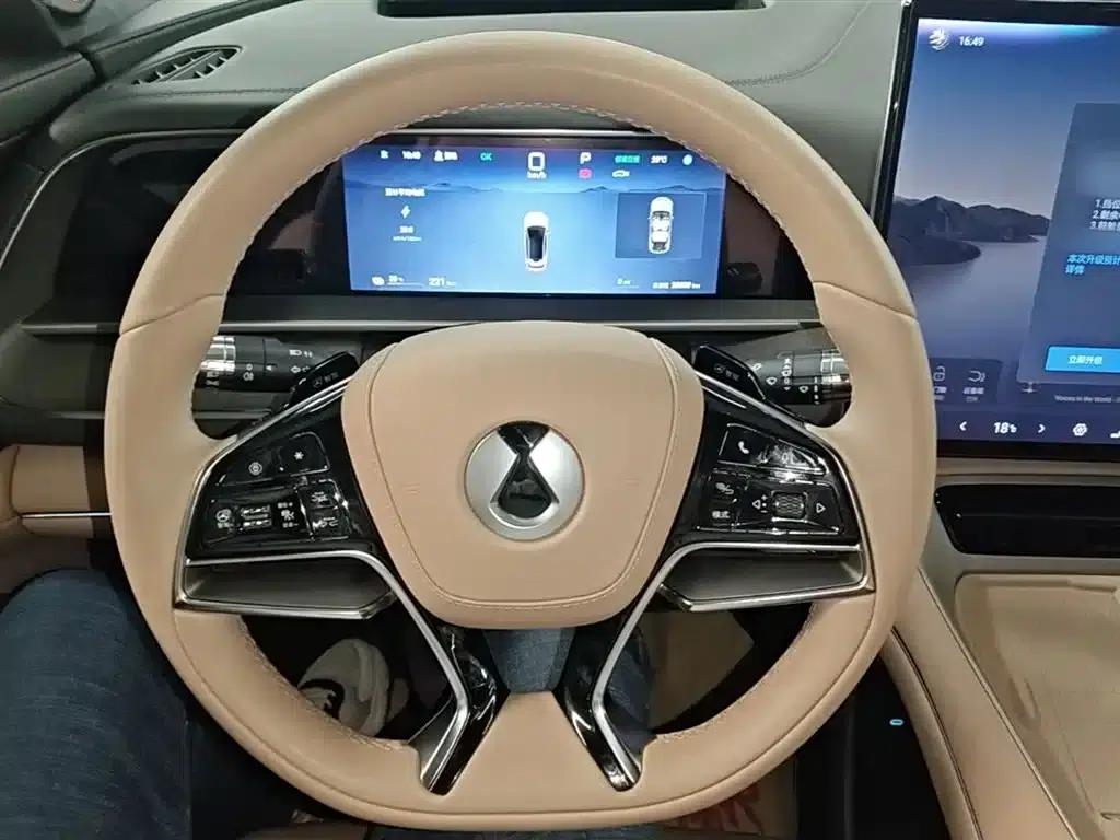 Denza N7 2024 630 AWD Intelligent Driving Max Edition — миниатюра 11
