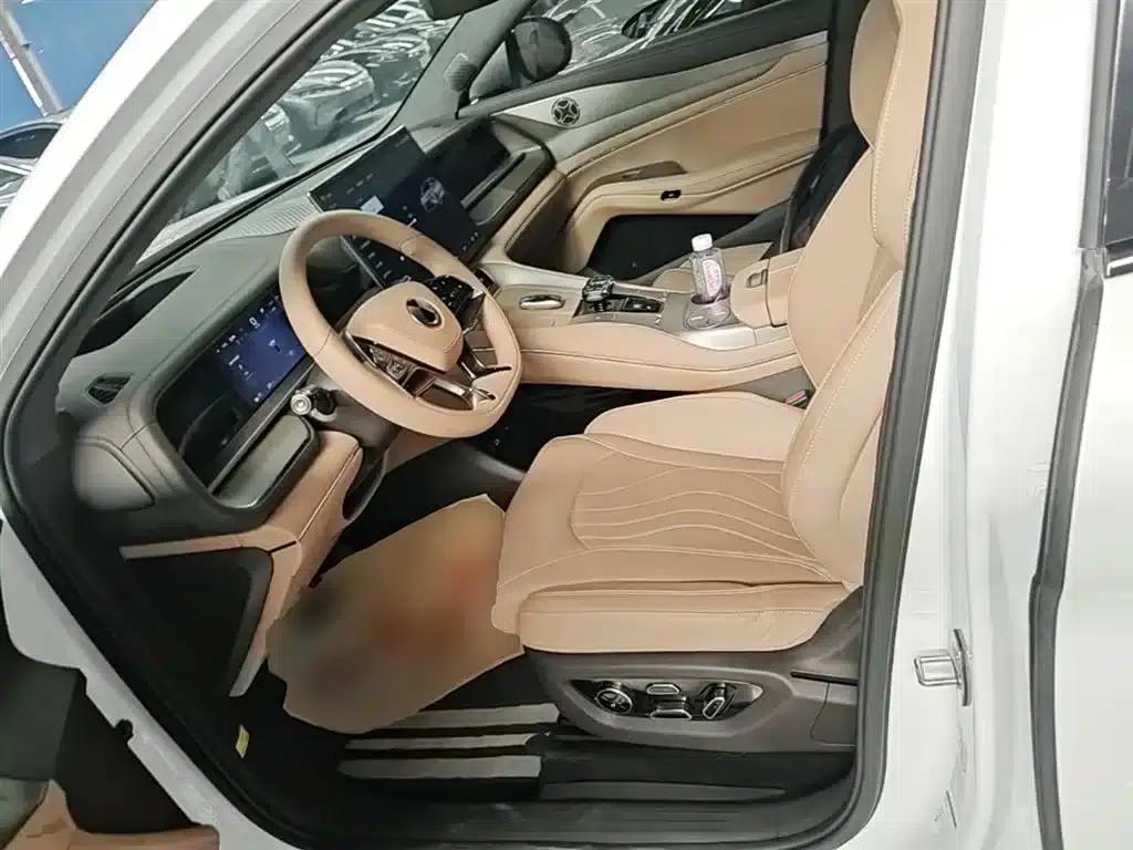 Denza N7 2024 630 AWD Intelligent Driving Max Edition — миниатюра 15