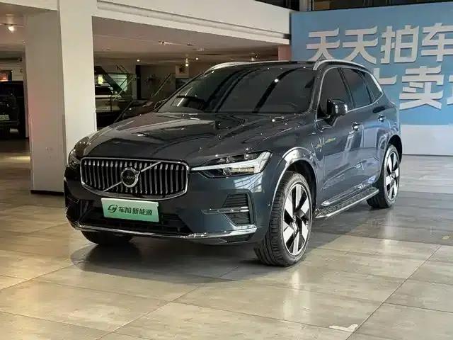 2025 Volvo XC60 Plug-in Hybrid, Long Range AWD Inscription Luxury Edition