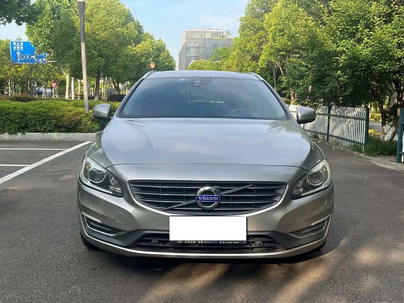 2013 Volvo V60 T5 Comfort Edition — миниатюра 2
