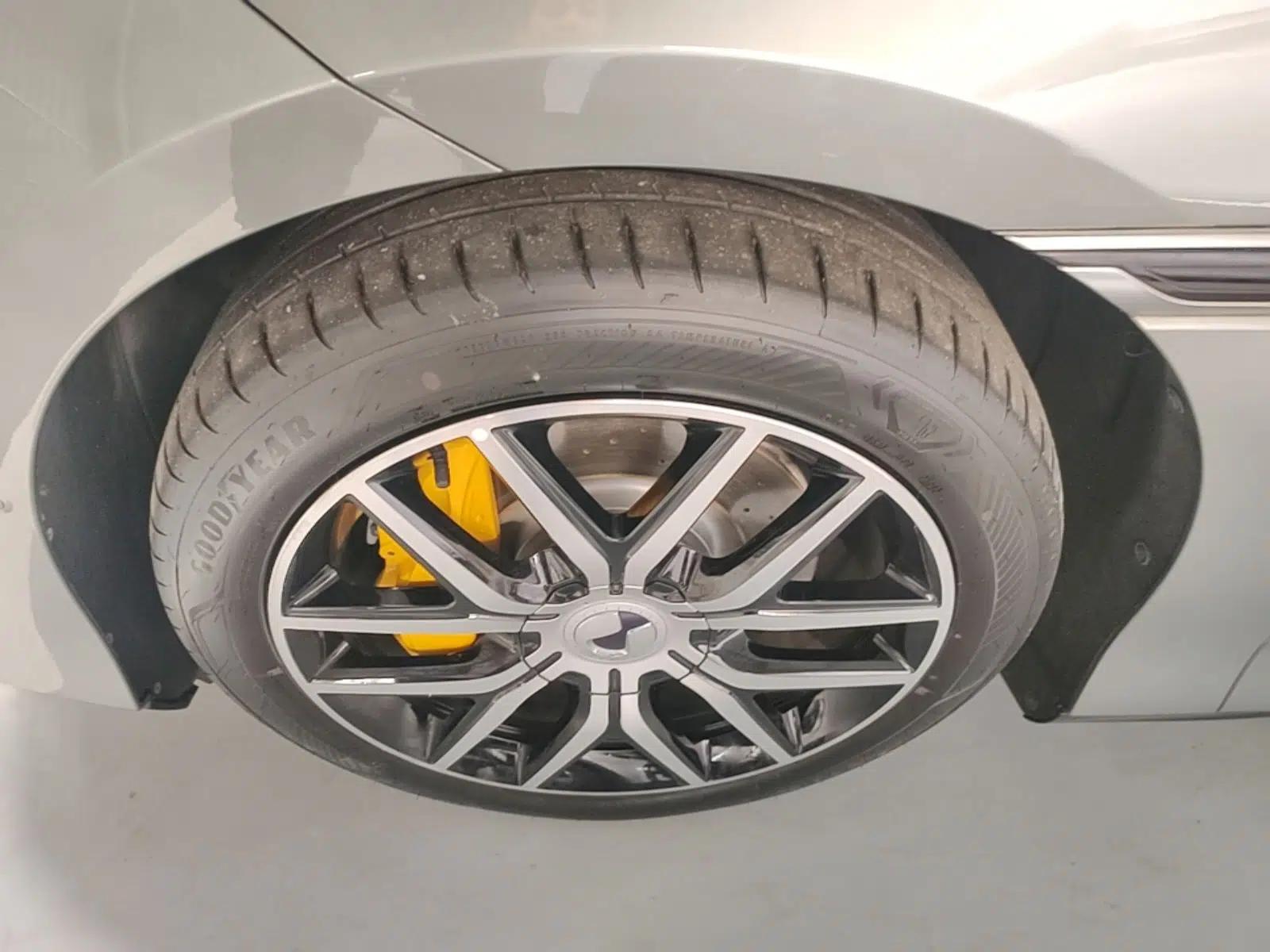 Denza Z9GT 2024 1100 4x4 Pro Version — миниатюра 9
